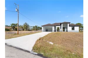923 Winters Avenue, Lehigh Acres, FL 33974 Sold 07/15/25