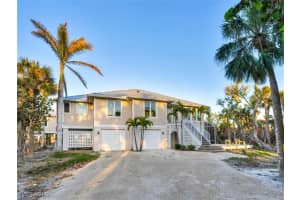 4318 Gulf Drive, Sanibel, FL 33957 Sold 07/09/25
