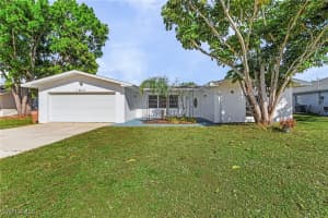 1817 Coral Point Dr, Cape Coral