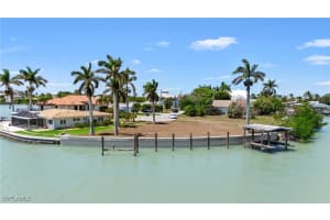 159 Tahiti Street, Naples, FL 34113 - MLS#224101895