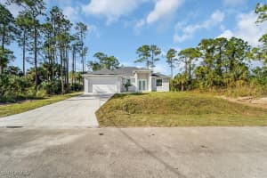 2909 Flora Avenue, Lehigh Acres, FL 33971 Sold 05/02/25