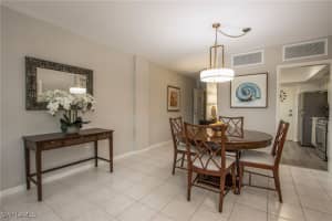 1977 Gulf Shore Boulevard, Naples, FL 34102 - MLS#224102002
