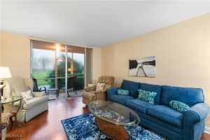 150 Turtle Lake Court, Naples, FL 34105 Sold 04/02/25