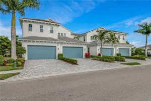 8944 Saint Lucia Dr 101, Naples