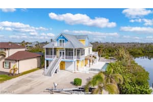 2690 Gull Court, St James City, FL 33956 - MLS#224102258