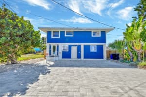 135 Mango Street, Fort Myers Beach, FL 33931 Sold 02/14/25