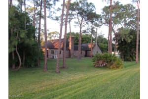 18787 Baseleg Avenue, North Fort Myers, FL 33917 - MLS#224102285