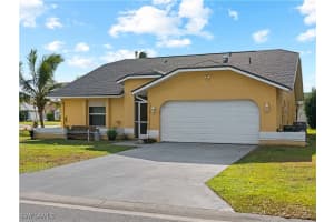 6704 Wakefield Drive, Fort Myers, FL 33966 Sold 03/25/25
