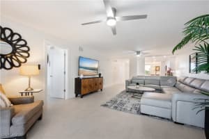 11118 Gulfshore 203, Naples, FL 34108 - MLS#224102369