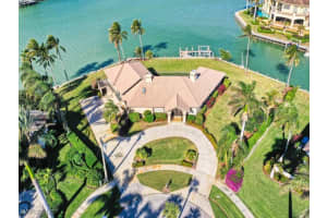 1360 Quintara Court, Marco Island, FL 34145 Sold 03/14/25