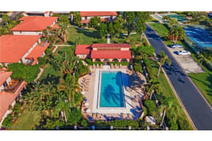 27830 Hacienda East Boulevard, Bonita Springs, FL 34135 Sold 08/12/25