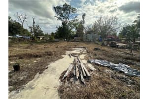 8335 Nault Road, North Fort Myers, FL 33917 - MLS#224102577