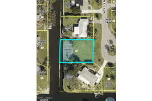 995 April Lane, North Fort Myers, FL 33903 - MLS#224102584