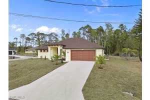 3838 17th Street, Lehigh Acres, FL 33971 Sold 02/20/25