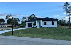 105 7TH Street, Lehigh Acres, FL 33972 Sold 02/25/25