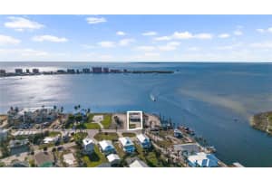 908 San Carlos Drive, Fort Myers Beach, FL 33931 Sold 05/21/25