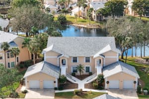 752 Wiggins Lake Drive, Naples, FL 34110 Sold 03/03/25