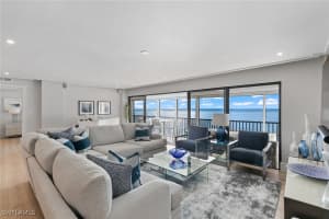 2171 Gulf Shore Boulevard, Naples, FL 34102 Sold 08/27/25