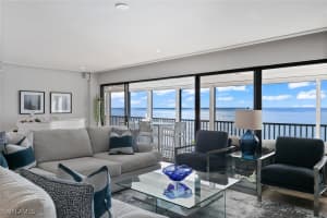 2171 Gulf Shore Boulevard, Naples, FL 34102 Sold 08/27/25