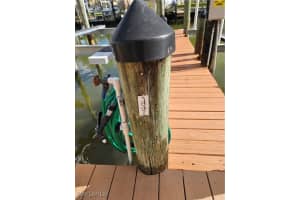 Hibiscus Boat Dock #89 Bay Beach Lane, Fort Myers Beach, FL 33931 Sold 01/31/25