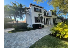790 18th Avenue, Naples, FL 34102 - MLS#224102826