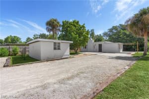 275 Kingston Drive, Fort Myers, FL 33905 Sold 02/28/25