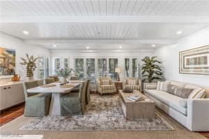 282 4th Street, Naples, FL 34102 - MLS#224102923