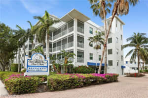 140 Palm Street, Marco Island, FL 34145 Sold 04/29/25