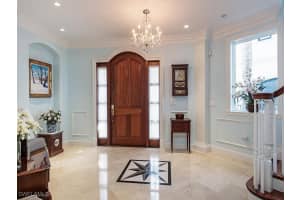 25 2nd Avenue, Naples, FL 34102 - MLS#224102959