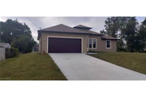 3605 2nd Street, Lehigh Acres, FL 33976 Sold 01/22/25
