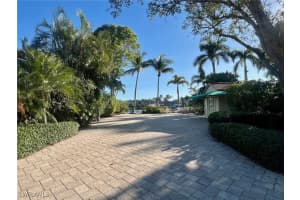 4763 Southern Breeze Drive, Naples, FL 34114 - MLS#224103003