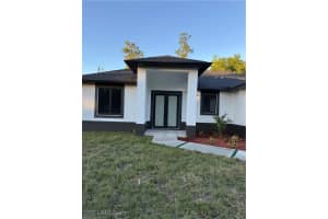 3701 3rd Street, Lehigh Acres, FL 33936 Sold 03/21/25