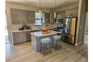 2709 5th Street, Cape Coral, FL 33993 Sold 04/28/25