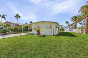 2717 IBIS Court, St. James City, FL 33956 Sold 04/01/25