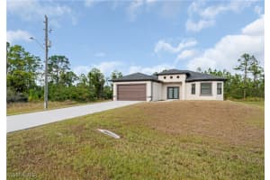 3211 Sunshine Boulevard, Lehigh Acres, FL 33971 Sold 04/11/25