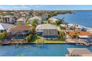 260 Curlew Street, Fort Myers Beach, FL 33931 Sold 02/26/25