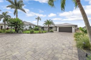5209 Sunset Ct Cape Coral, FL 33904 - Off Market