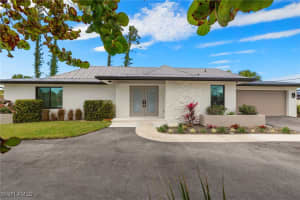 803 Lindgren Boulevard, Sanibel, FL 33957 Sold 02/14/25