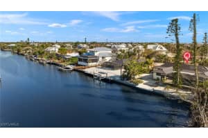 803 Lindgren Boulevard, Sanibel, FL 33957 Sold 02/14/25