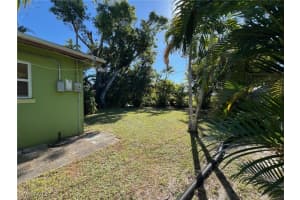 1646 Hanson Street, Fort Myers, FL 33901 Sold 03/17/25