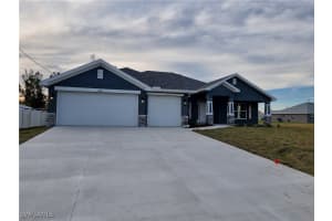 1122 27th Avenue, Cape Coral, FL 33993 Sold 03/06/25