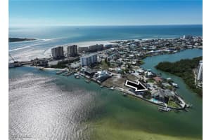 290 Estrellita Drive, Fort Myers Beach, FL 33931 Sold 04/18/25