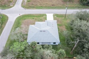 2507 18th Street, Lehigh Acres, FL 33972 Sold 04/25/25