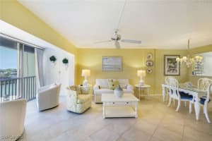 300 Park Shore Drive, Naples, FL 34103 Sold 01/30/25