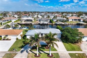 777 Apple Court, Marco Island, FL 34145 Sold 02/04/25