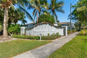 509 Roma Ct W 202, Naples