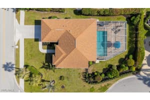 1835 Piccadilly Circus, Naples, FL 34112 Sold 04/18/25