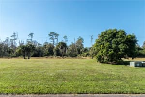 4001 SKYWAY DR LOT#20, Naples, FL 34112-2926 - MLS#224103790