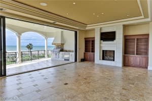 209 BAREFOOT BEACH Boulevard, Bonita Springs, FL 34134-8528 Sold 09/12/25