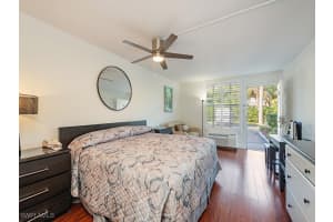 2555 Tamiami Trail, Naples, FL 34103 - MLS#224103860
